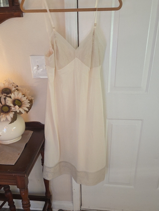 Vanity Fair Other - Vanity Fair Cream Lace-Trim Slip with Adjustable Straps